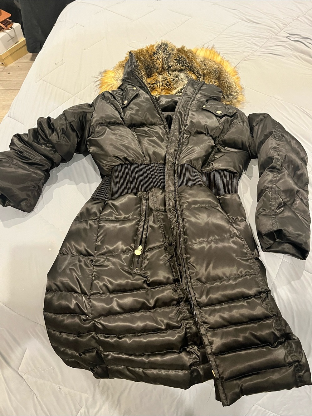 Laundry By Shelli Segal Black Quilted Puffer Coat with Faux Fur Hood Trim